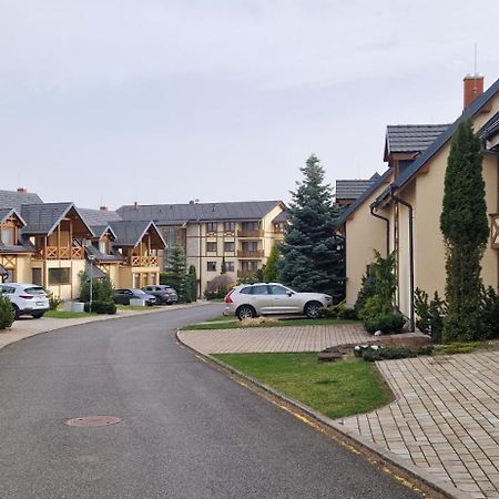 Apartman V Starej Lesnej S Balkonom Stará Lesná エクステリア 写真