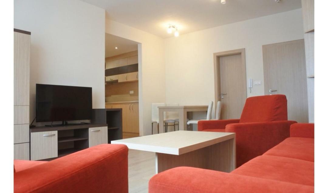 Apartman V Starej Lesnej S Balkonom Stará Lesná エクステリア 写真
